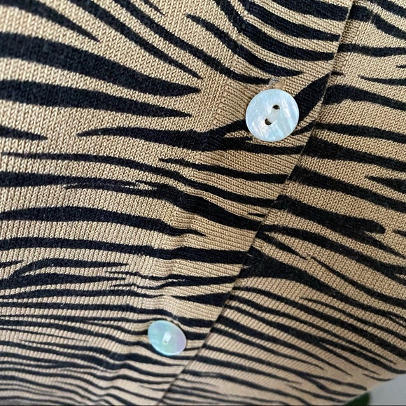 Vintage SML Design Tiger Print Cardigan - Picture 9 of 9